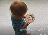 میشل کیگان، دخترش پالمای ۱۸ ماهه را به نمایش گذاشت